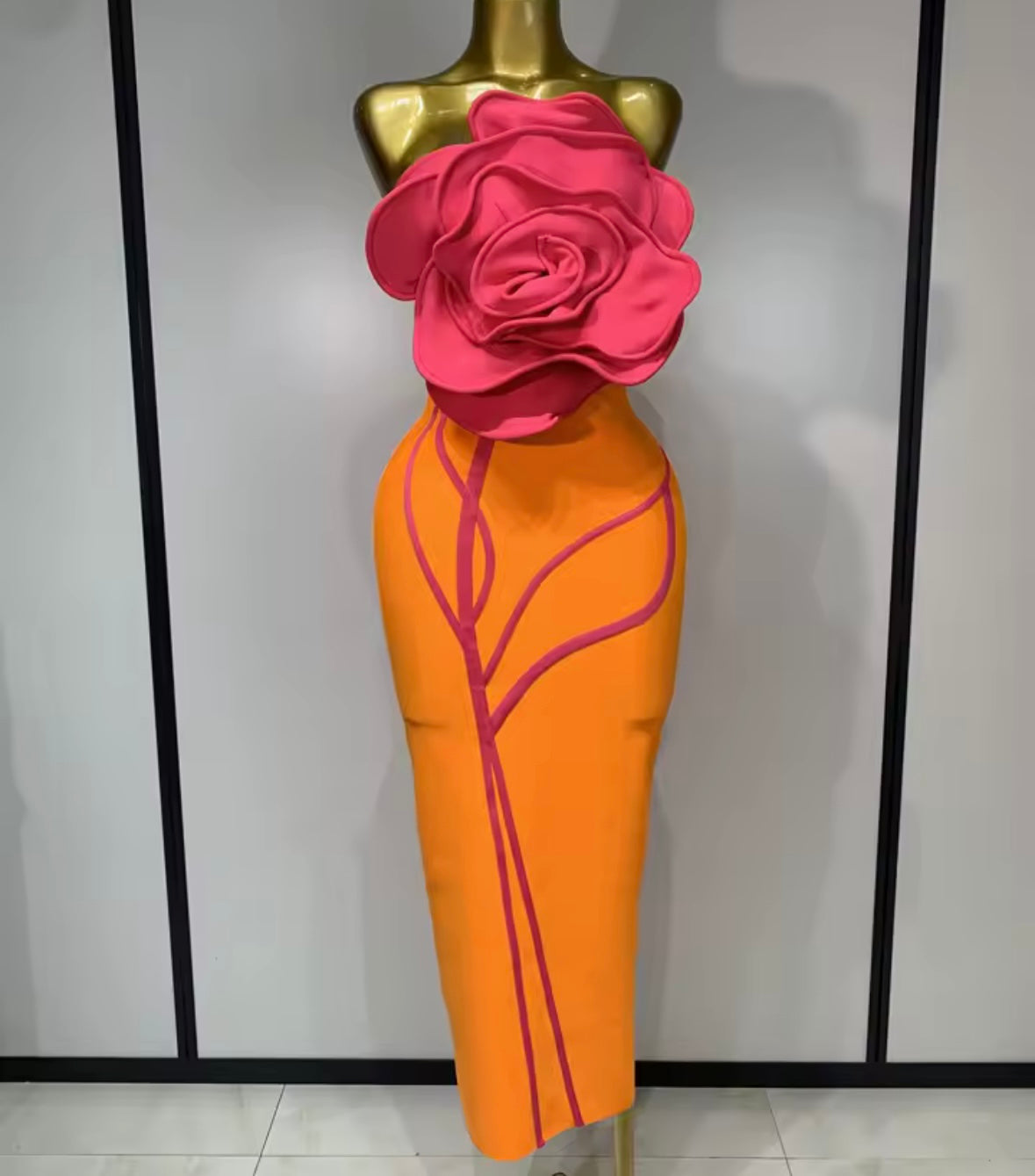 Elegant Orange Floral Strapless Floor-Length Dress