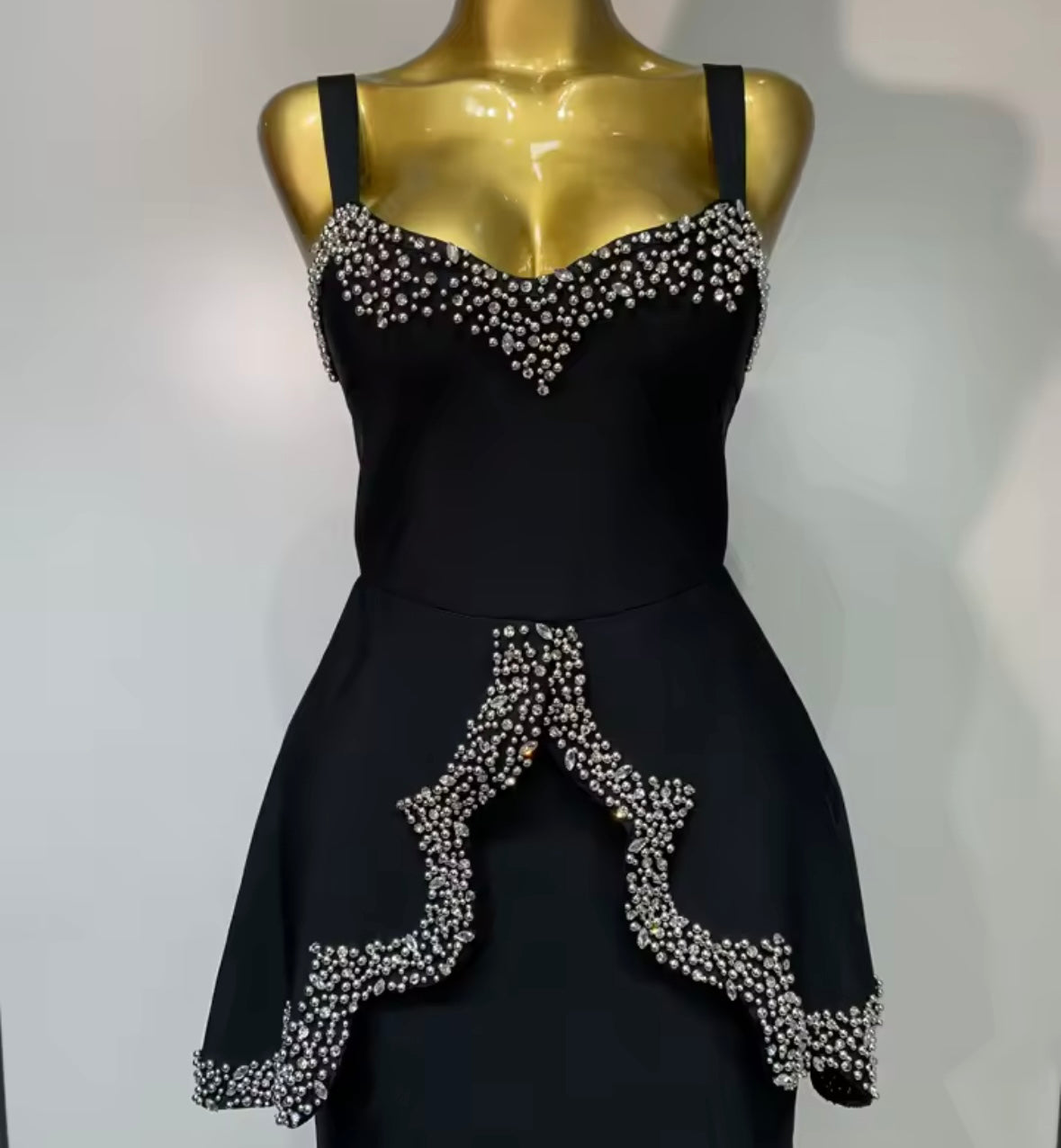 Black Elegant Sleeveless Rhinestone Maxi Dress