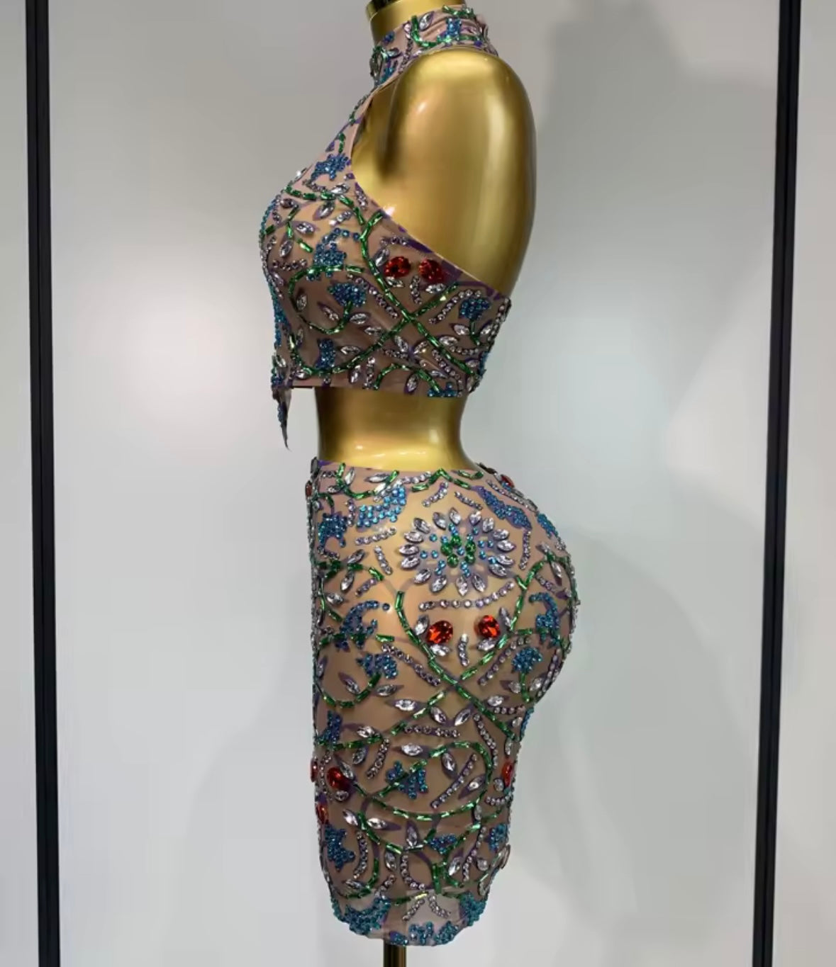 Sexy Halter Sleeveless Color Crystal Skirt Set