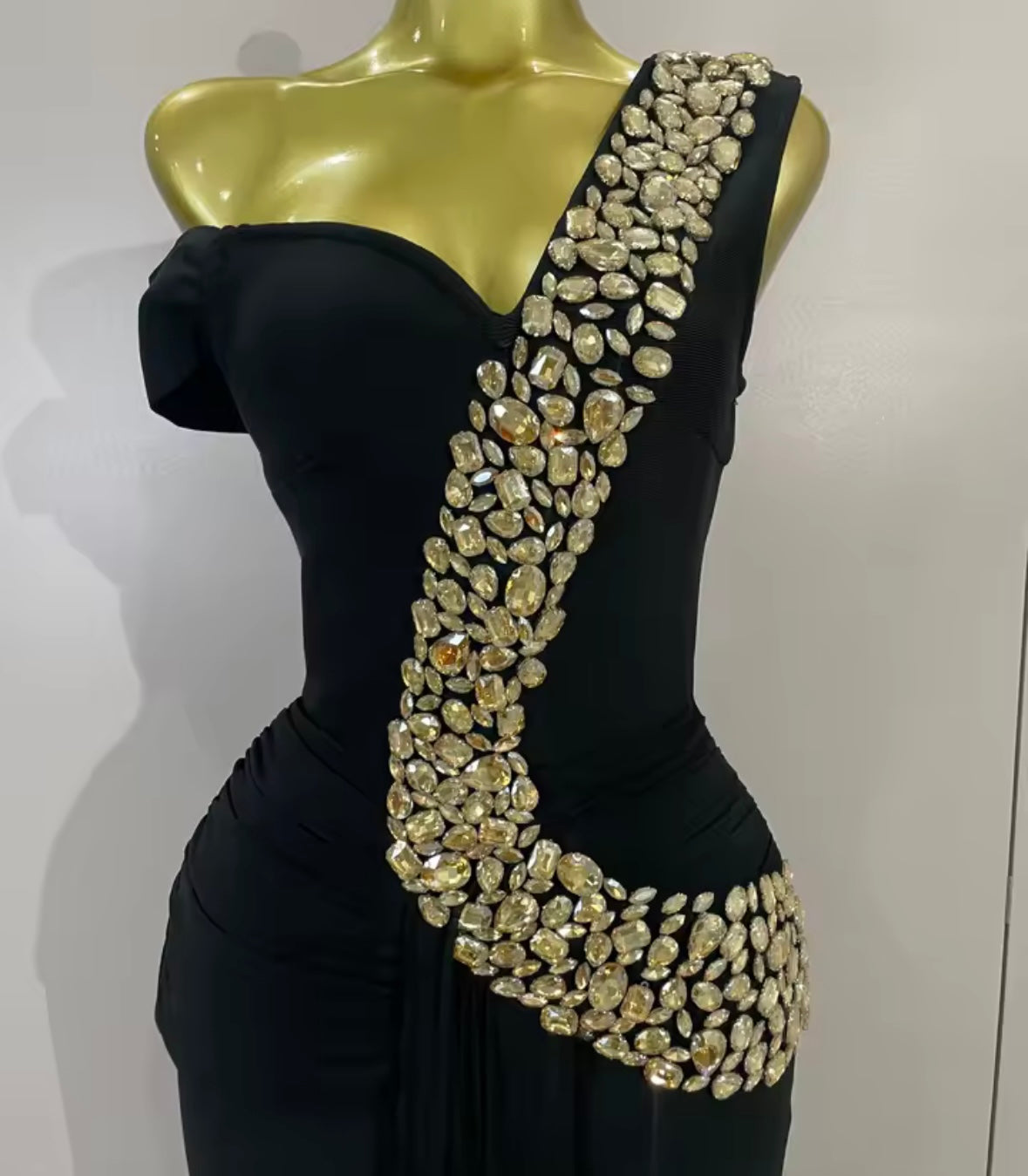 Elegant Rhinestone One Shoulder Maxi Dress