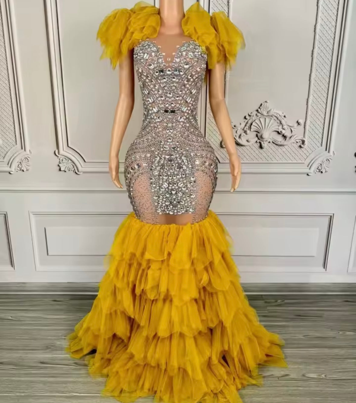 Sexy Sleeveless Rhinestone Ruffle Floor-Length Dress